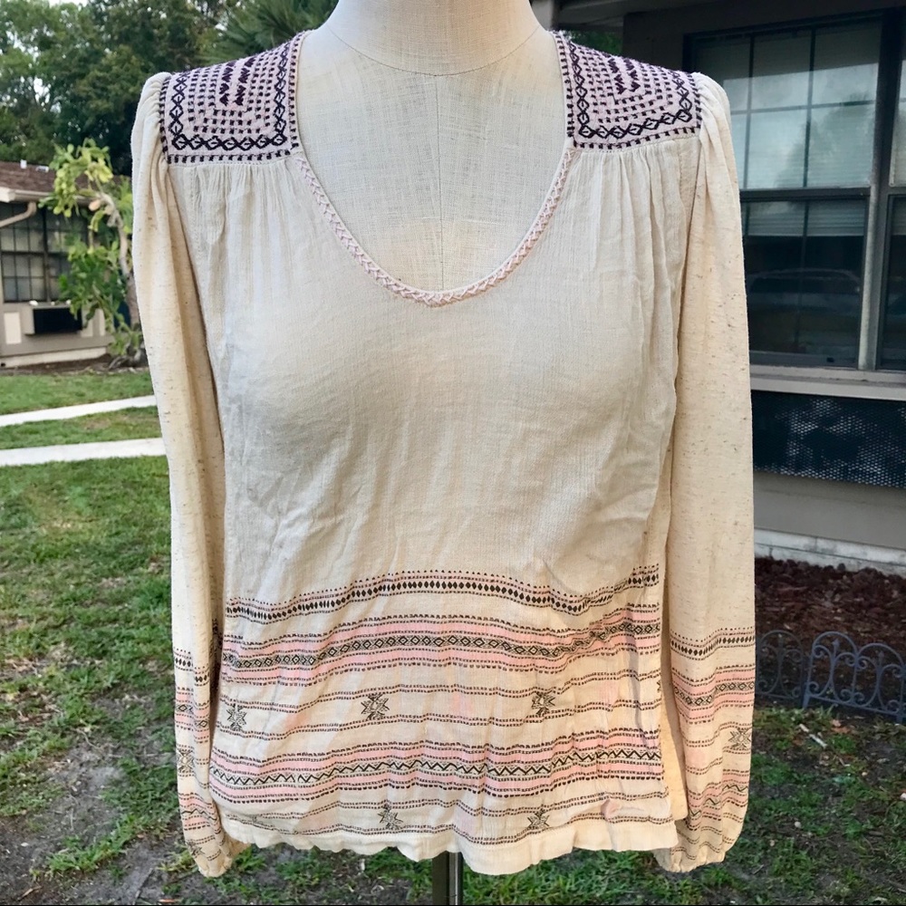 Lucky Brand 🍀 Embroidered Long Sleeve Peasant Top